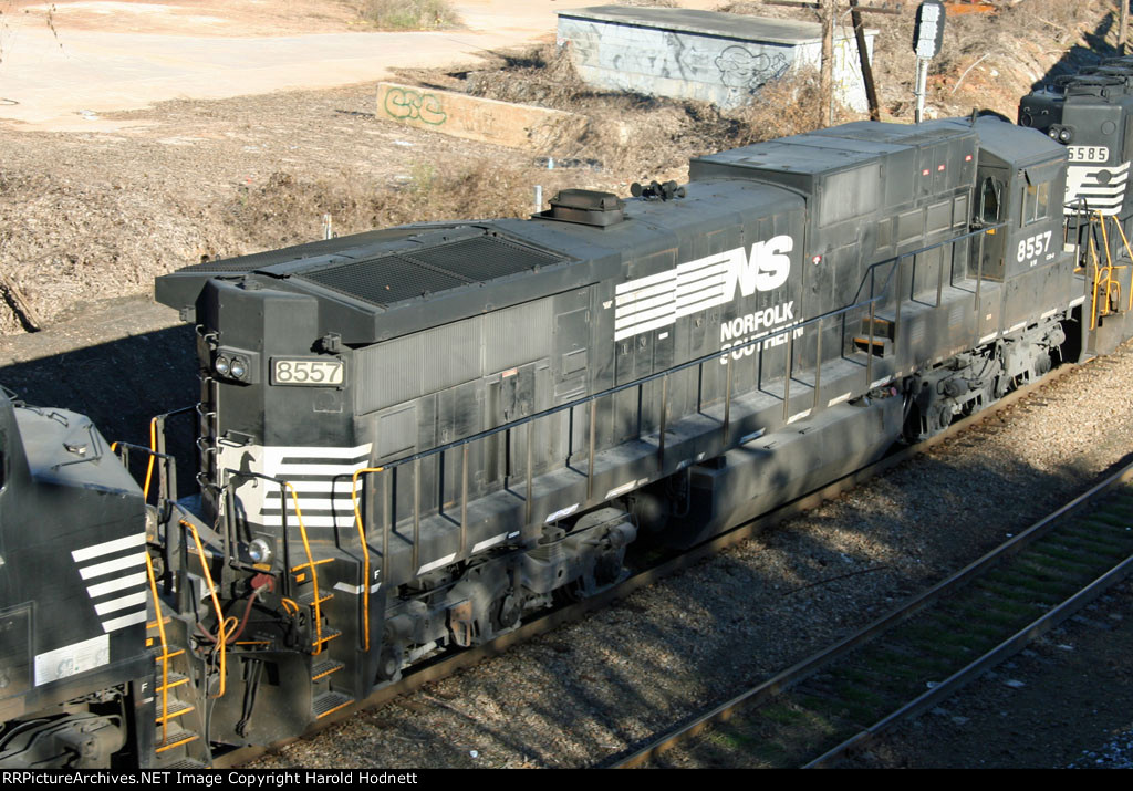 NS 8557